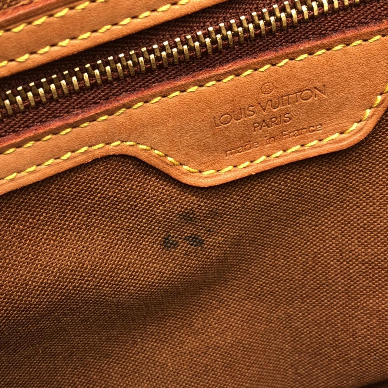 ルイヴィトン モノグラム ミニ ルーピング M51147 ショルダーバッグ