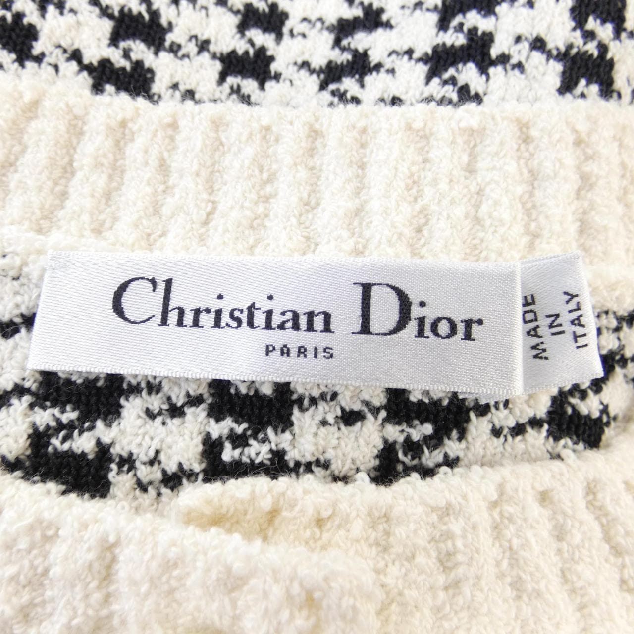 克里斯汀·迪奥 (Christian DIOR) 克里斯汀·迪奥 (Christian Dior) 套装