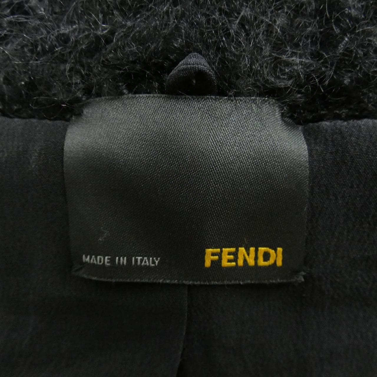 フェンディ FENDI FF5746 BW7 コート