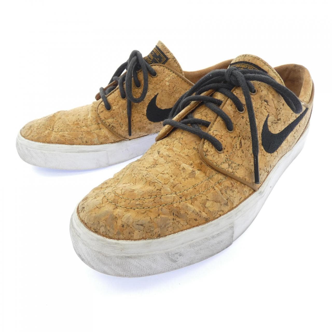 ナイキ NIKE 725074 201 スニーカー
