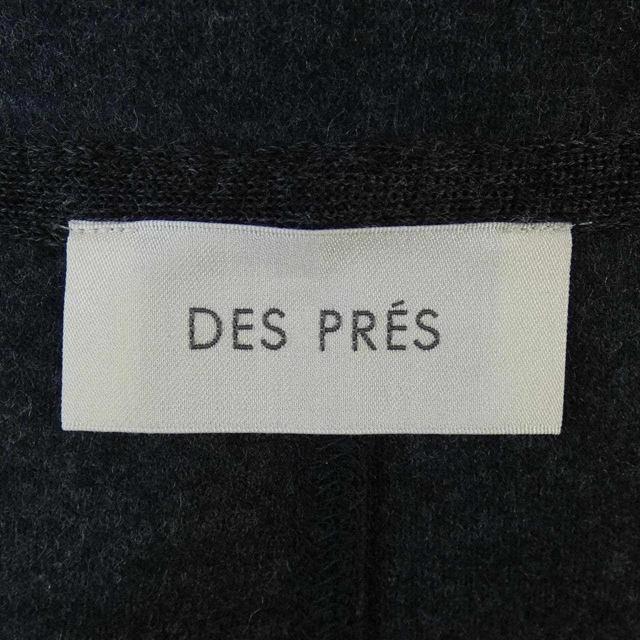 デプレ DES PRES ジャケット