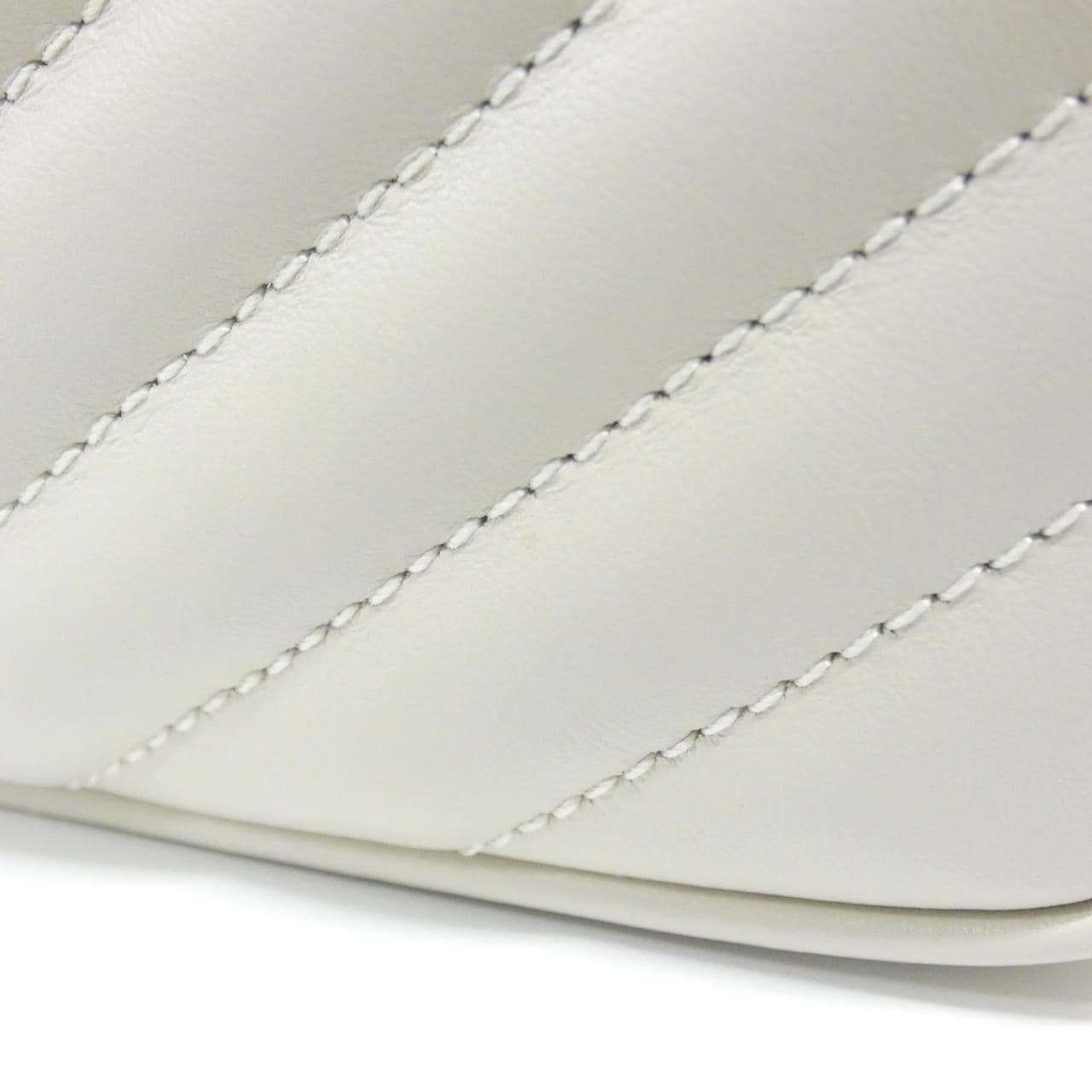 サンローラン ルー カメラ バッグ 715232 DV707 ショルダーバッグ