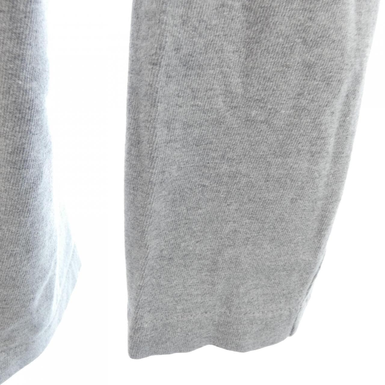 BARBARIAN トップス