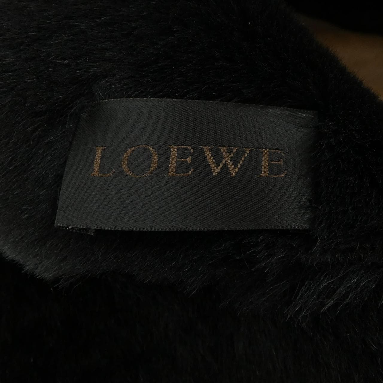ロエベ LOEWE ムートンコート