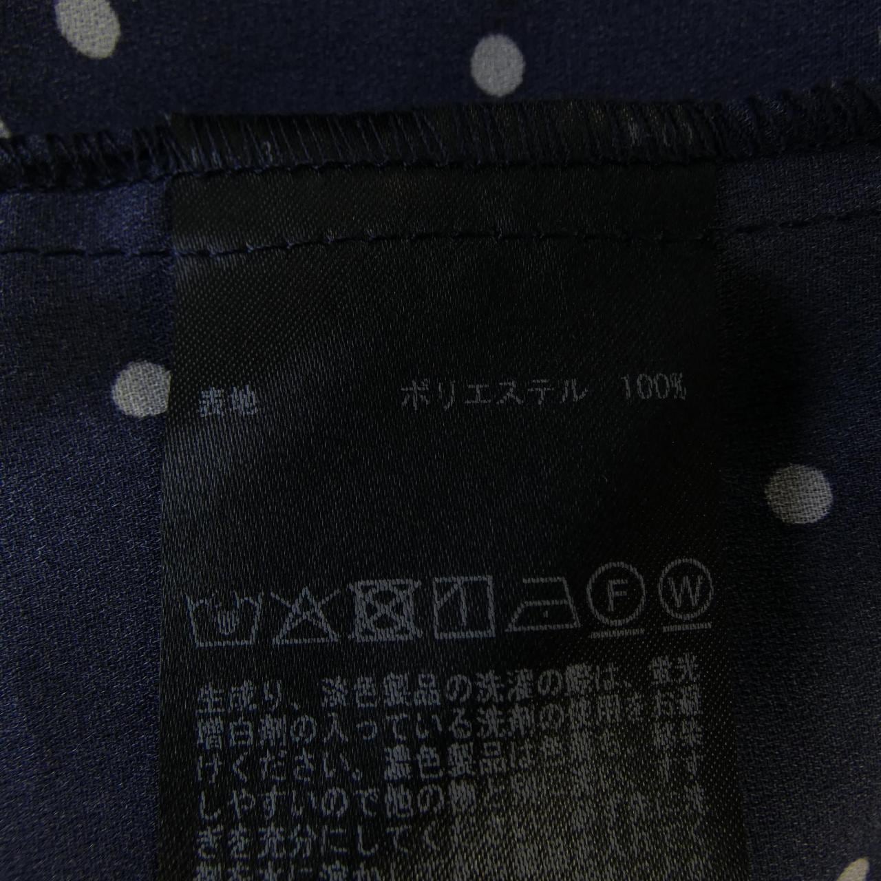 インゲボルグ INGEBORG A2253FB トップス