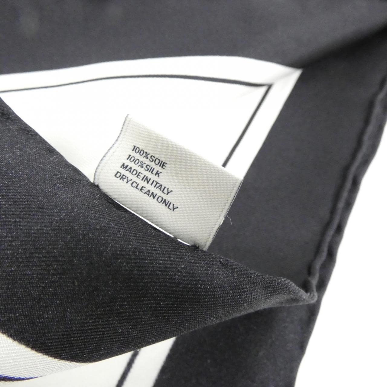 セリーヌ スカーフ