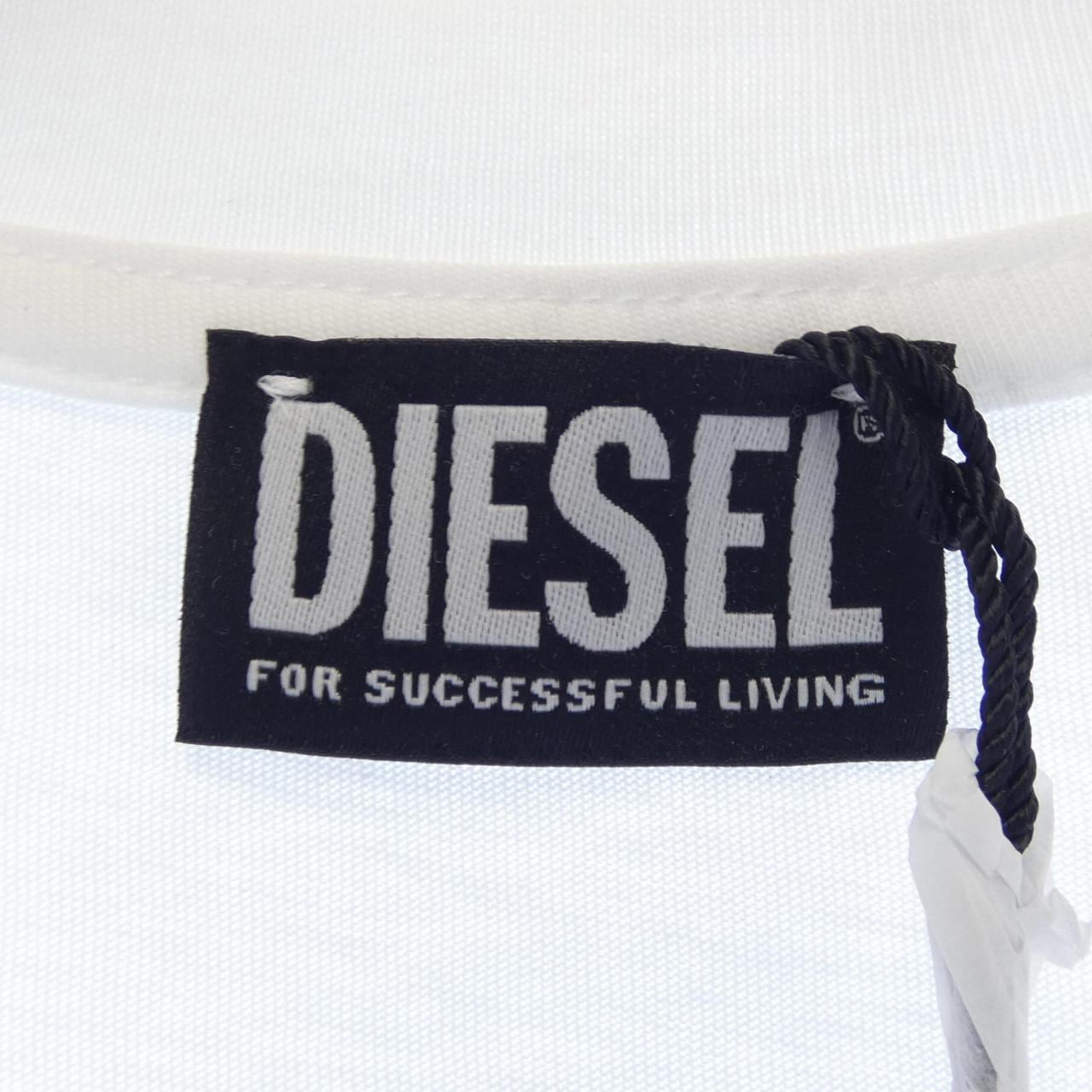 ディーゼル DIESEL A15461 RHERA Tシャツ