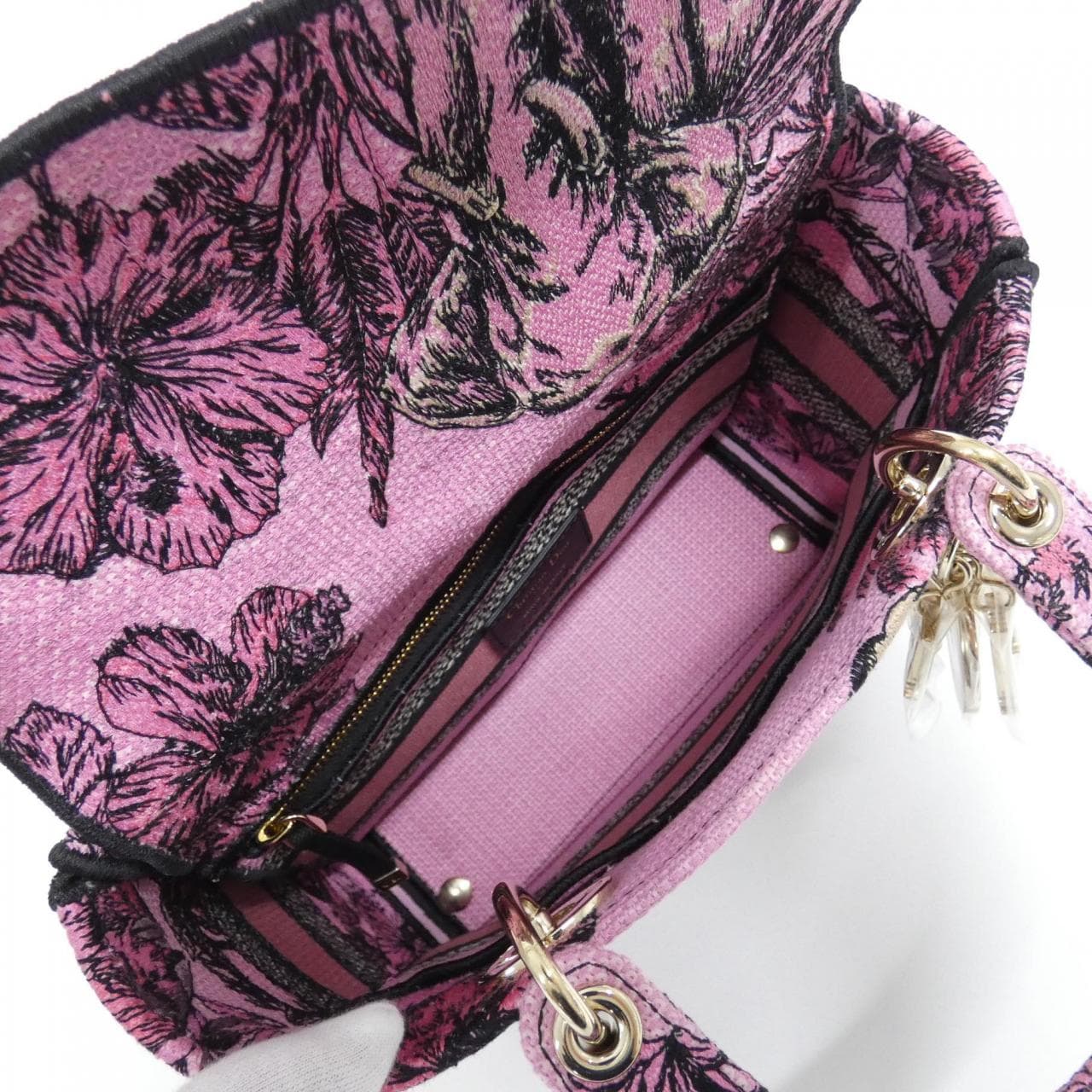 クリスチャンディオール TOILE DE JOUY VOYAGE レディ ディーライト ミディアム M0565OEUP バッグ