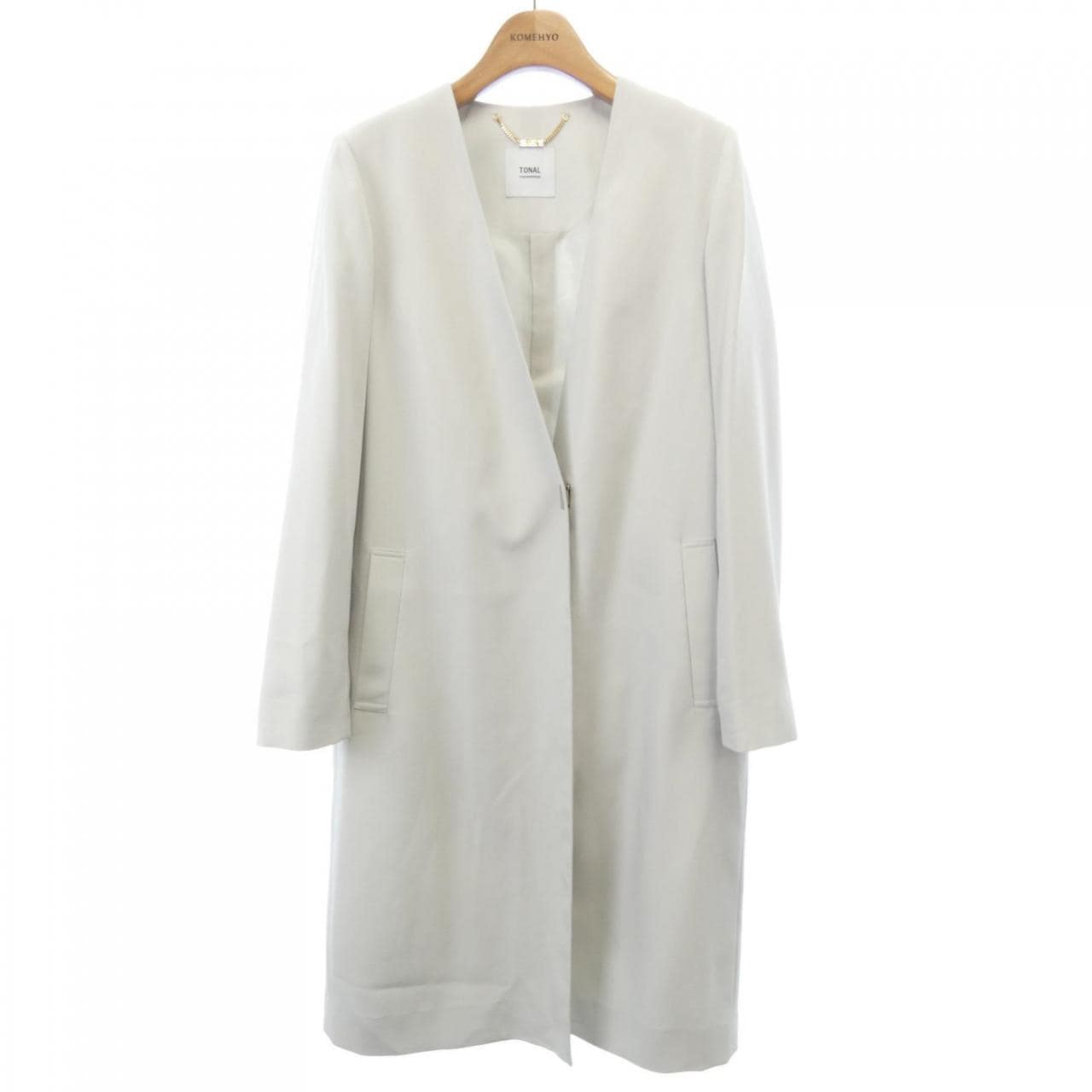 TONAL COAT