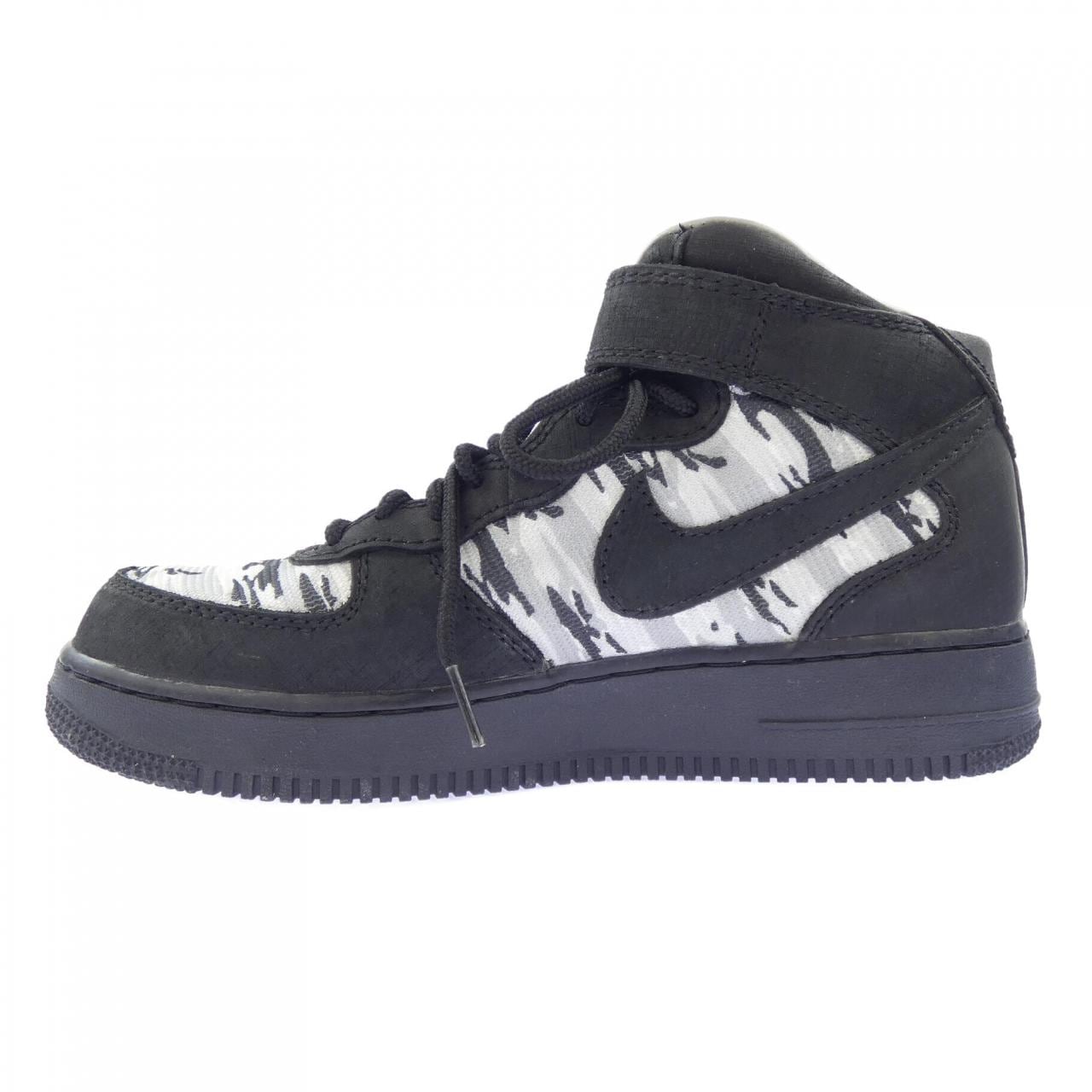 ナイキ NIKE 309040-001　RECON スニーカー