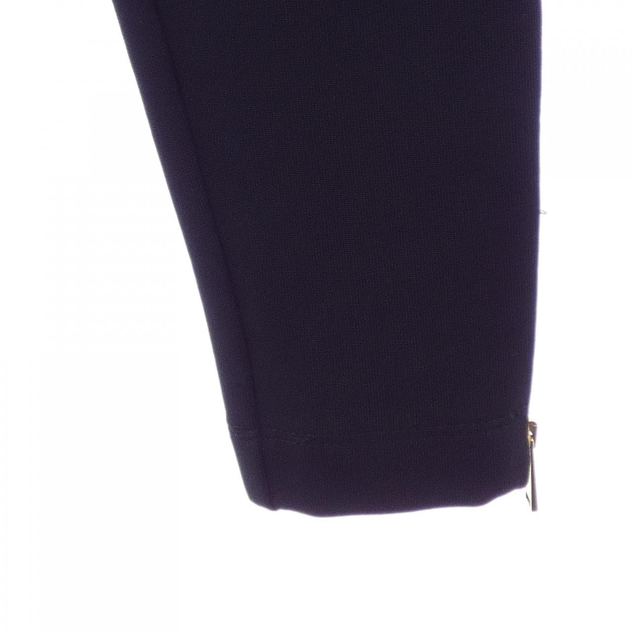 ヴェルサーチェ VERSACE A83568 パンツ