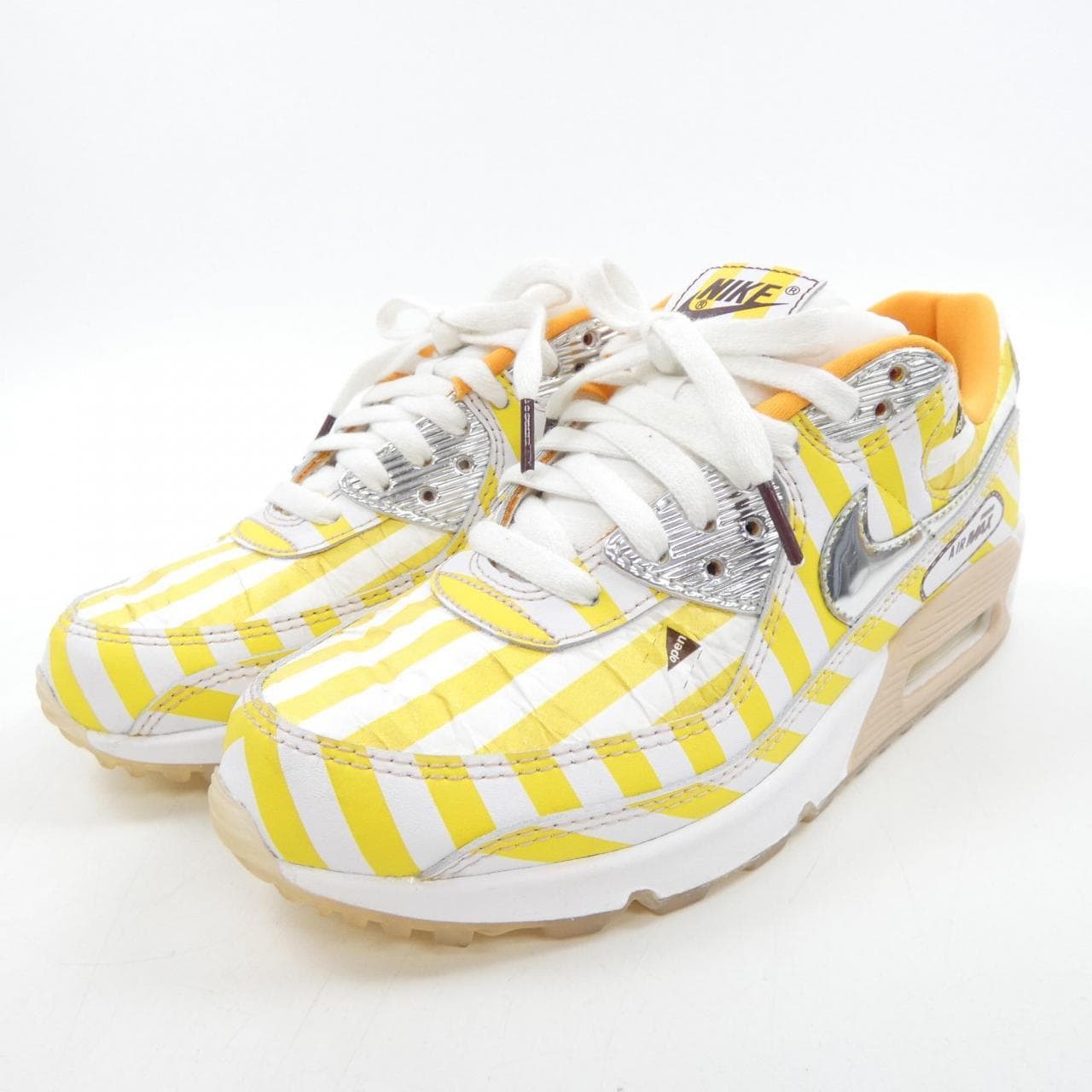耐克NIKE运动鞋