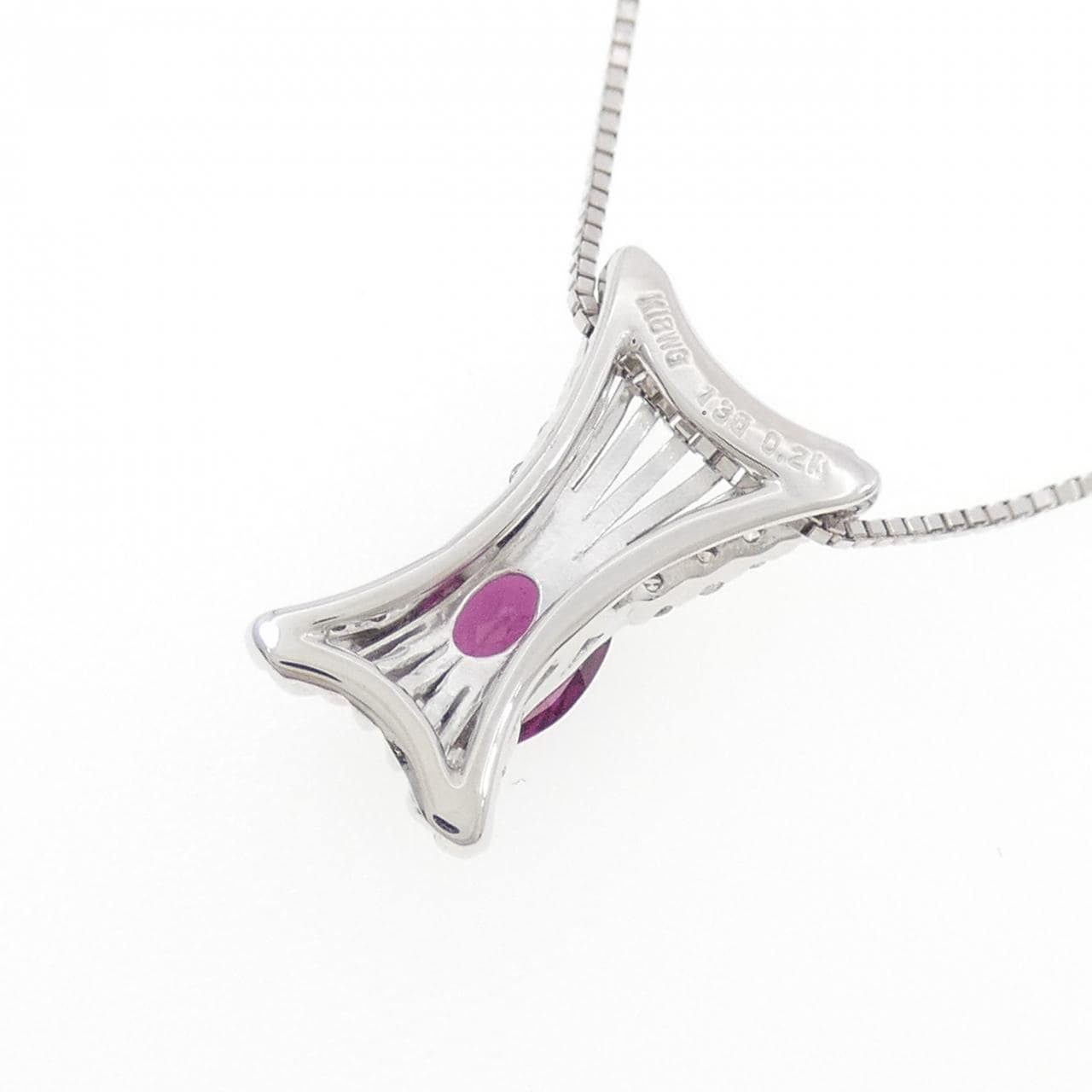 K18WG ガーネット ネックレス 1.30CT