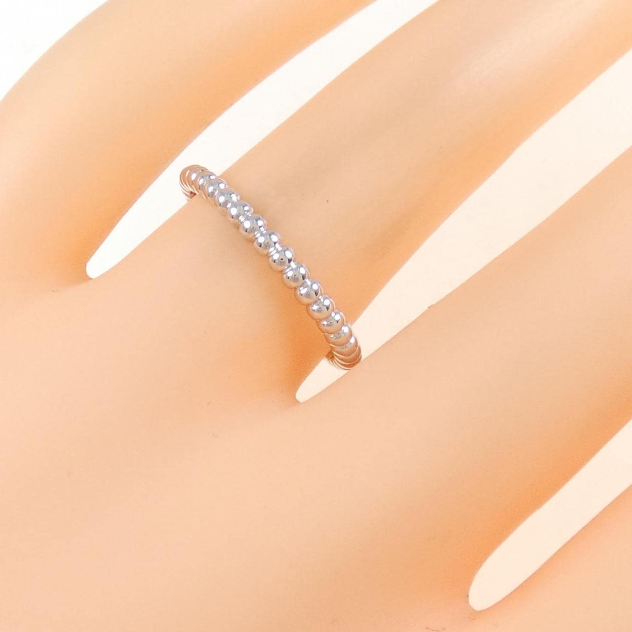 Van Cleef & Arpels Perle Small Ring