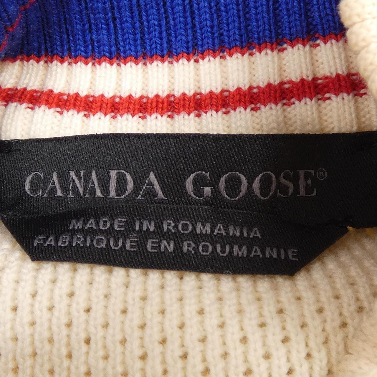カナダグース CANADA GOOSE 6830M1 ダウンジャケット