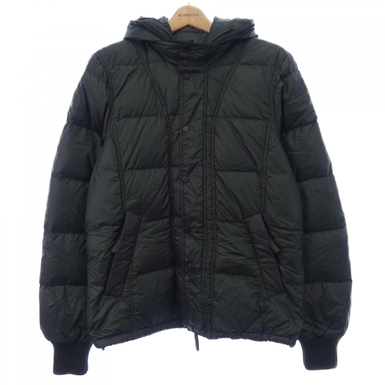 デュベティカ DUVETICA ダウンジャケット