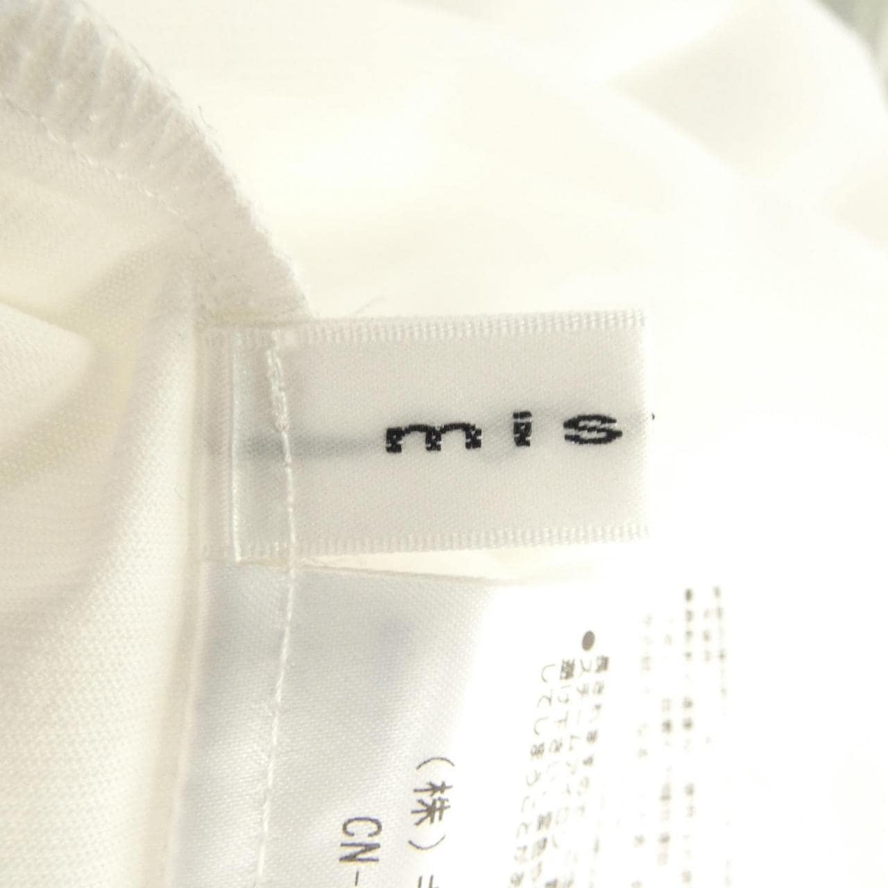 ミスティコ MISTICO Tシャツ