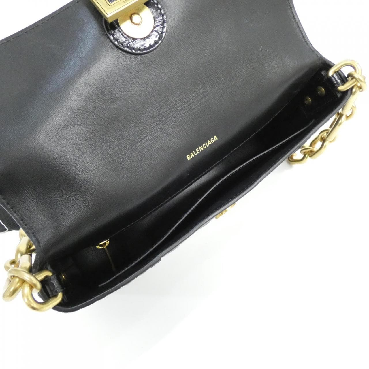 バレンシアガ 689121 2106F ショルダーバッグ