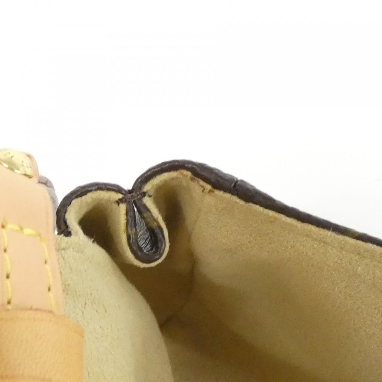 ルイヴィトン モノグラム ポシェット ビバリー M40122 ショルダーバッグ