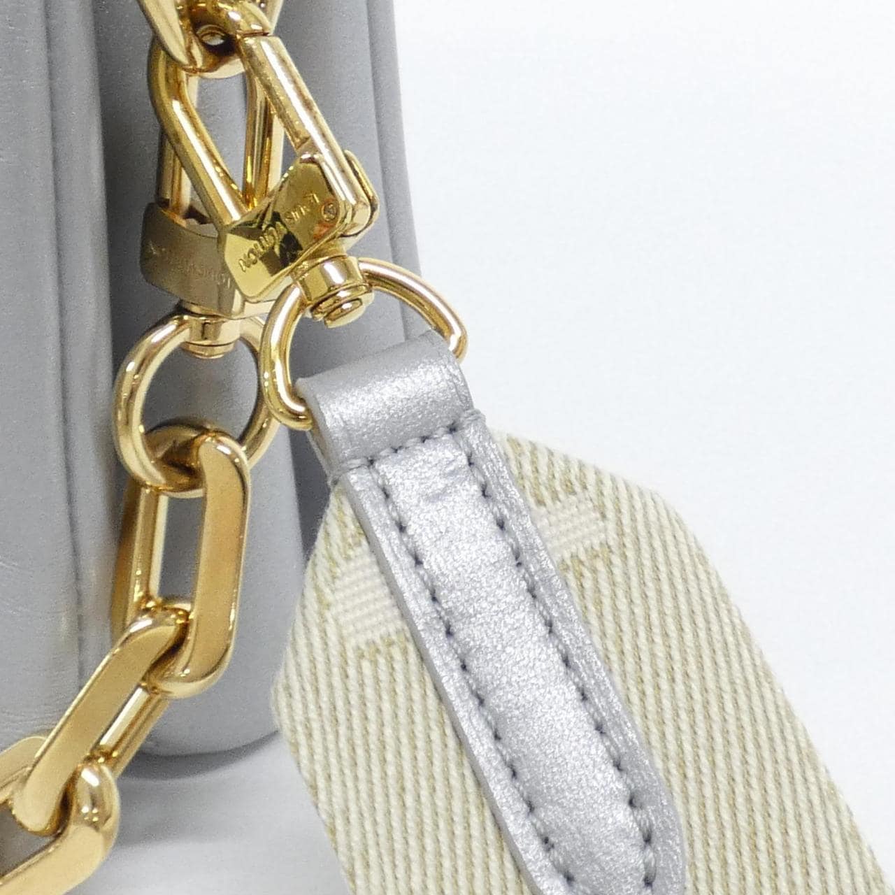 ルイヴィトン クッサン(モノグラム) クッサン PM M21769 ショルダーバッグ