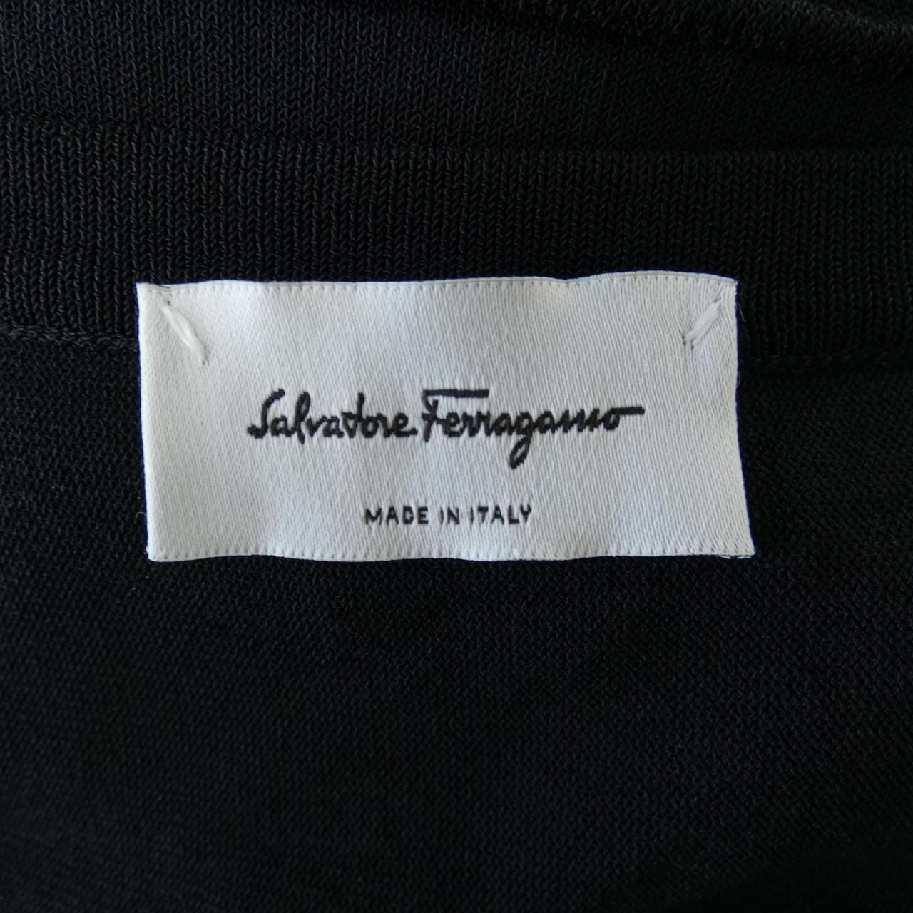 サルヴァトーレフェラガモ SALVATORE FERRAGAMO ワンピース
