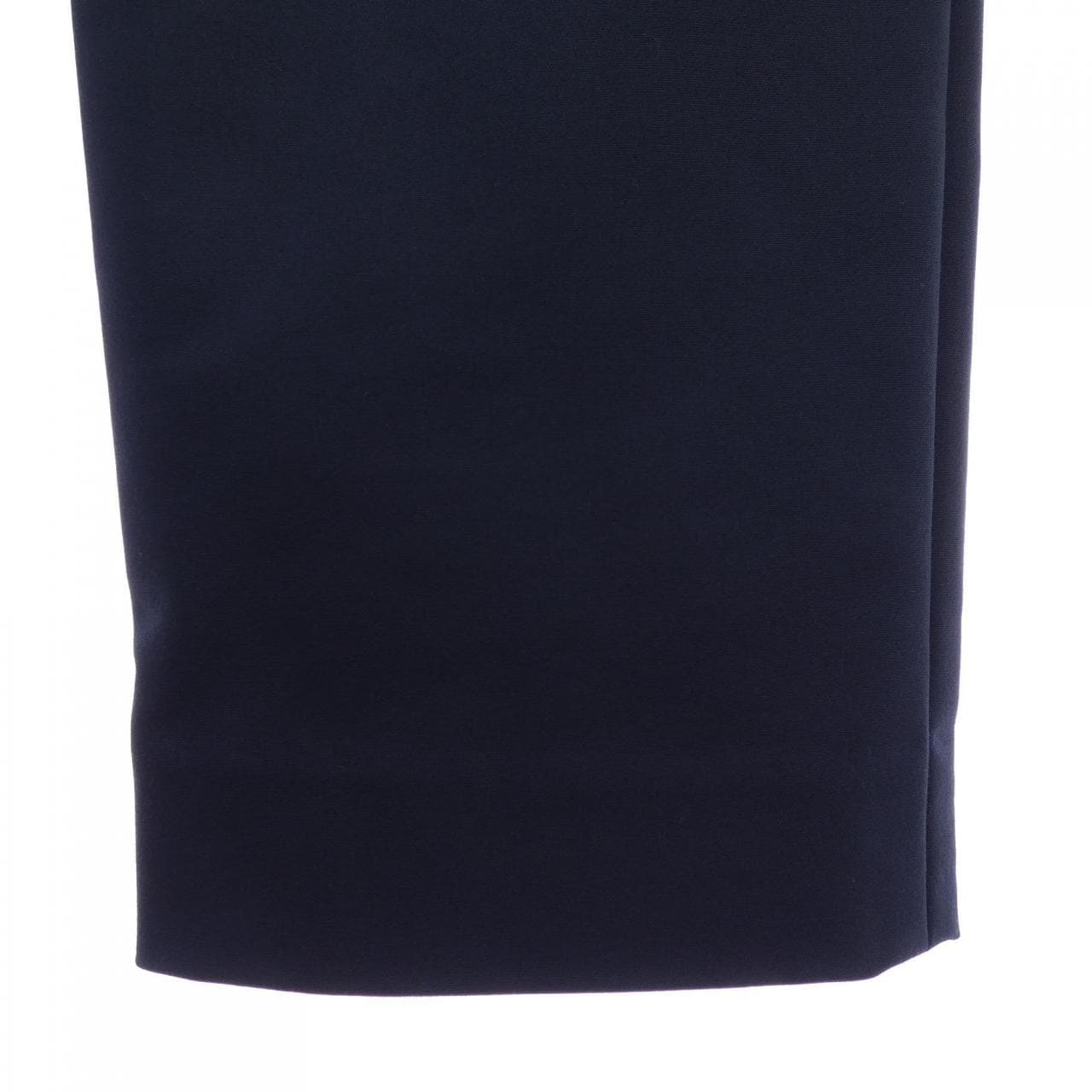 ザロウ THE ROW パンツ