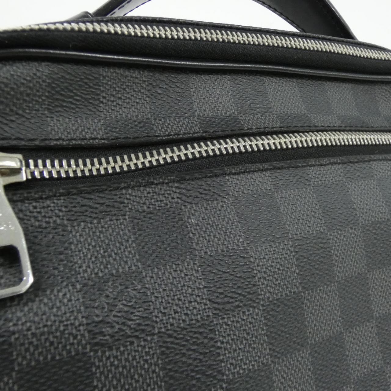 LOUIS VUITTON Damier 石墨 Ambreil N41289 單肩包
