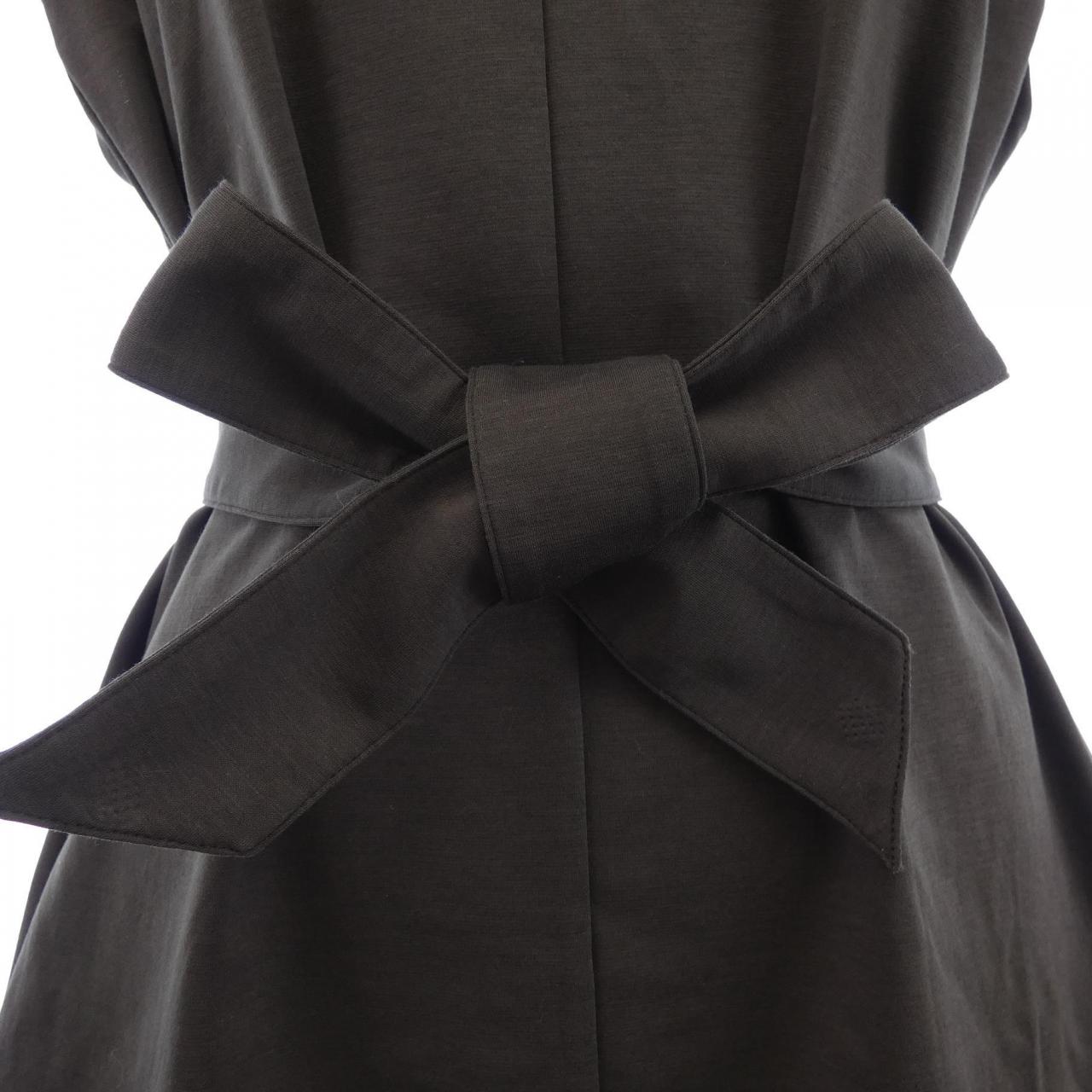 ニジュウサンク 23区 カットワンピース