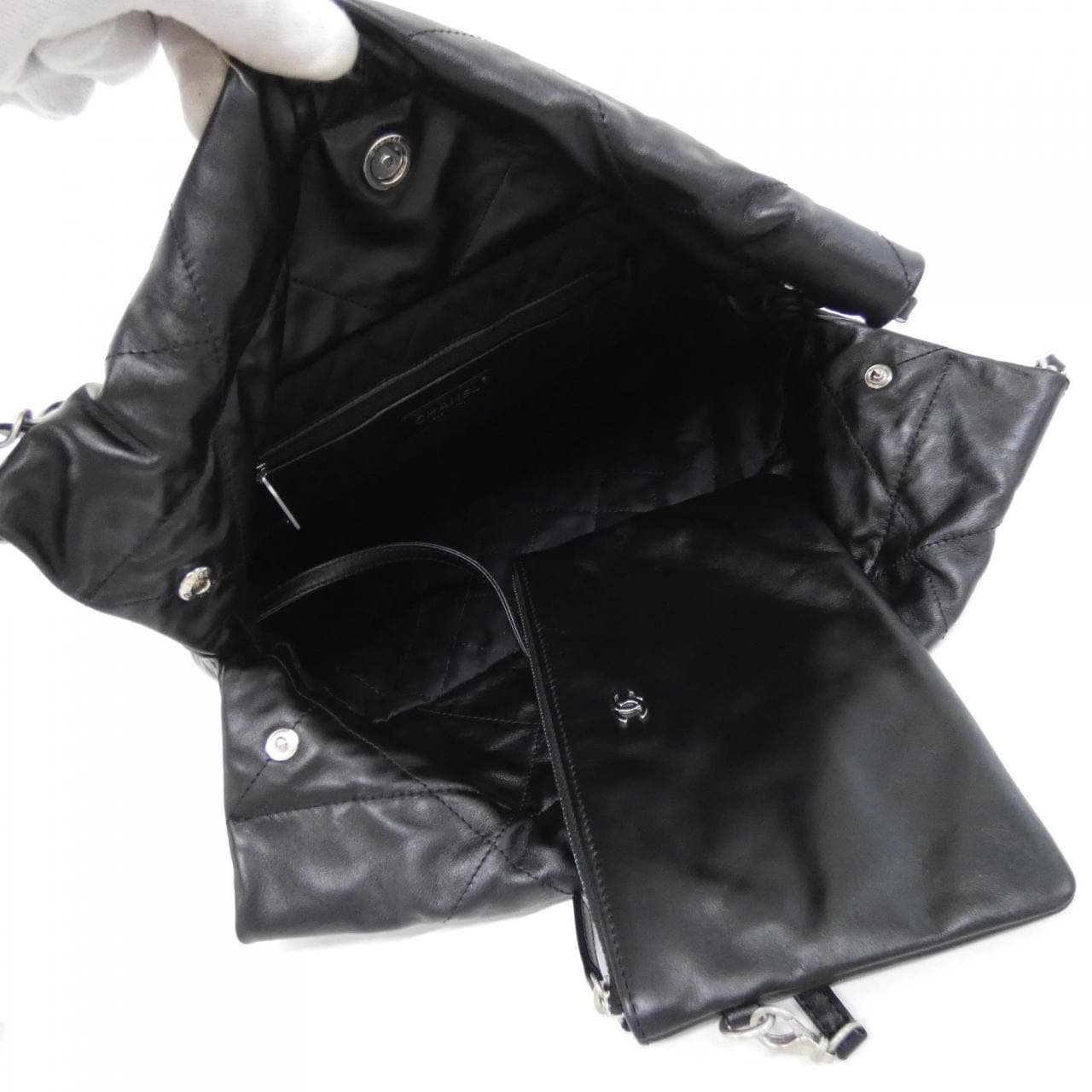 シャネル シャネル22 ライン SMALL AS3260 ショルダーバッグ