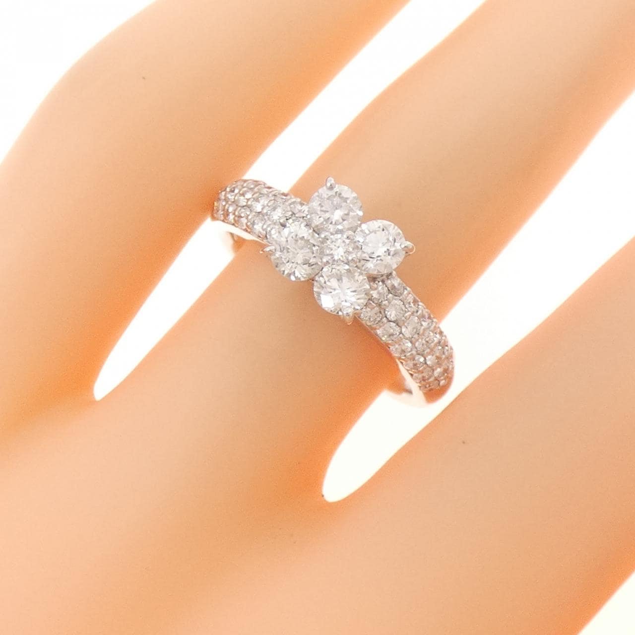 ポンテヴェキオ フラワー ダイヤモンド リング 1.01CT