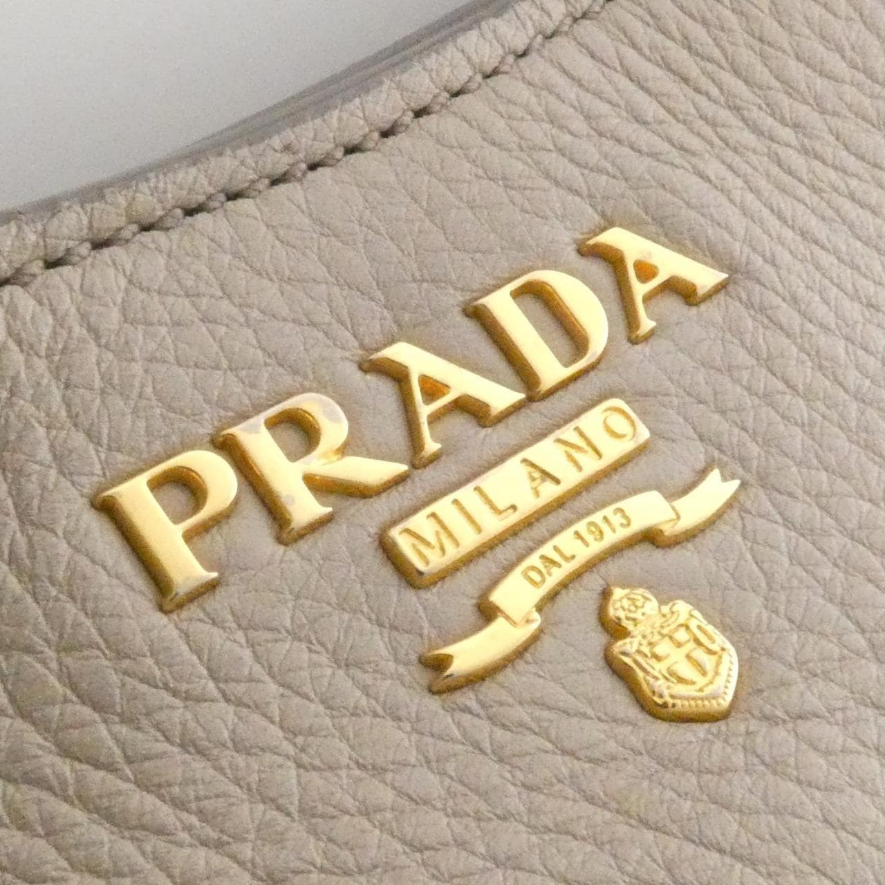 プラダ BN1777 ショルダーバッグ