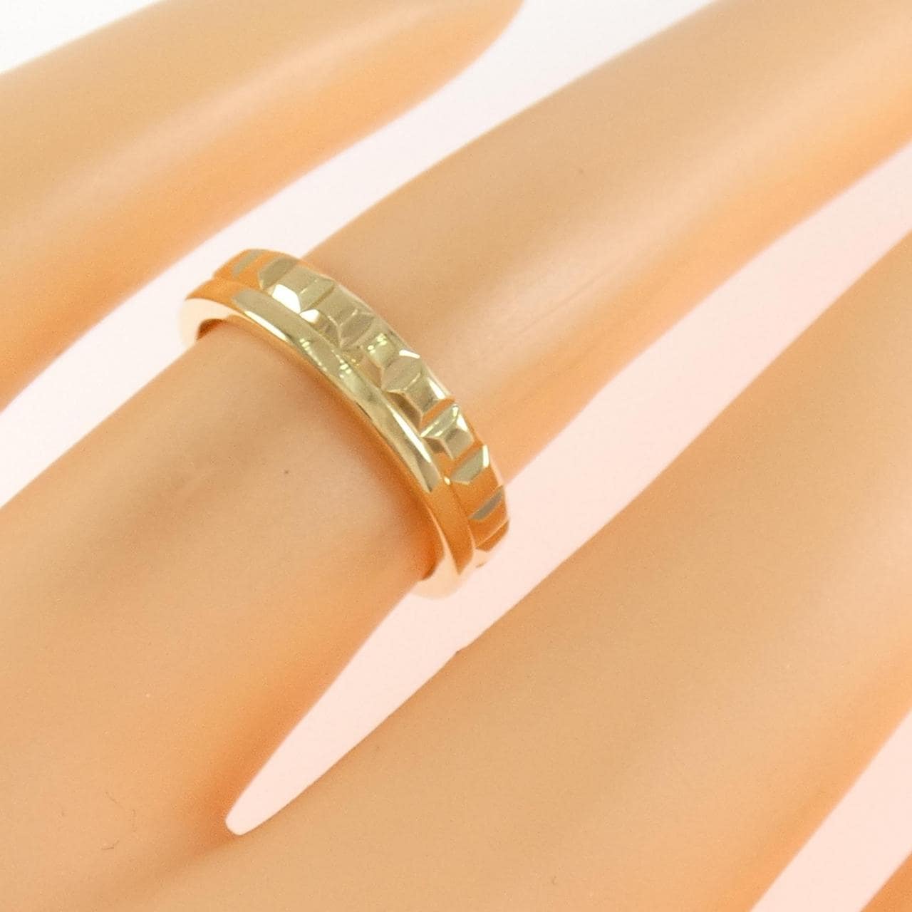 ブシュロン キャトル ラディアント リング