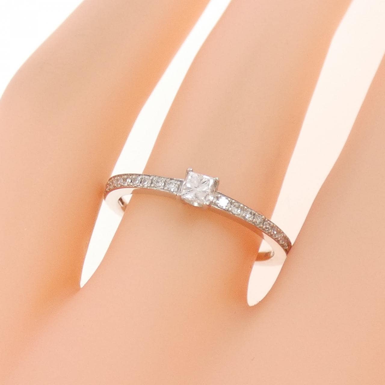 K18WG ダイヤモンド リング 0.20CT