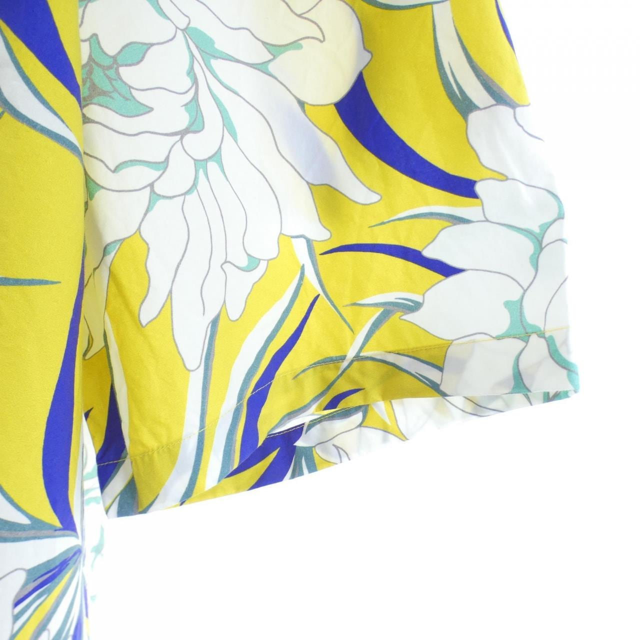 ヴァレンティノ VALENTINO XV0AAA908GC S／Sシャツ