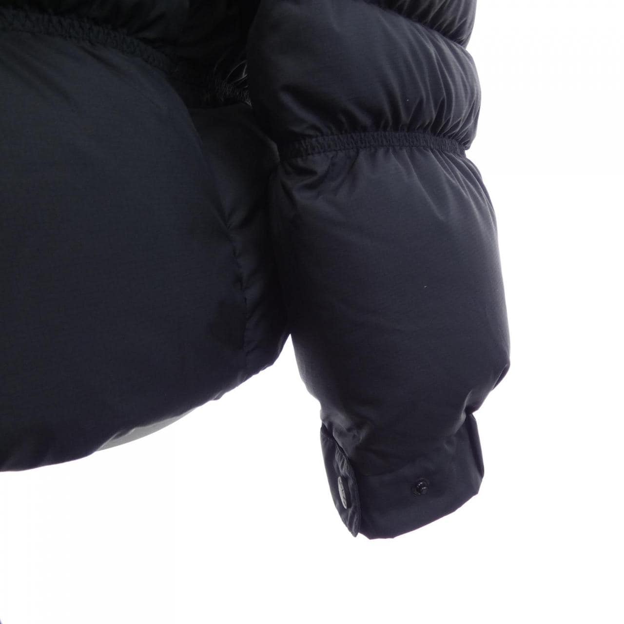 モンクレール MONCLER YSER ダウンジャケット