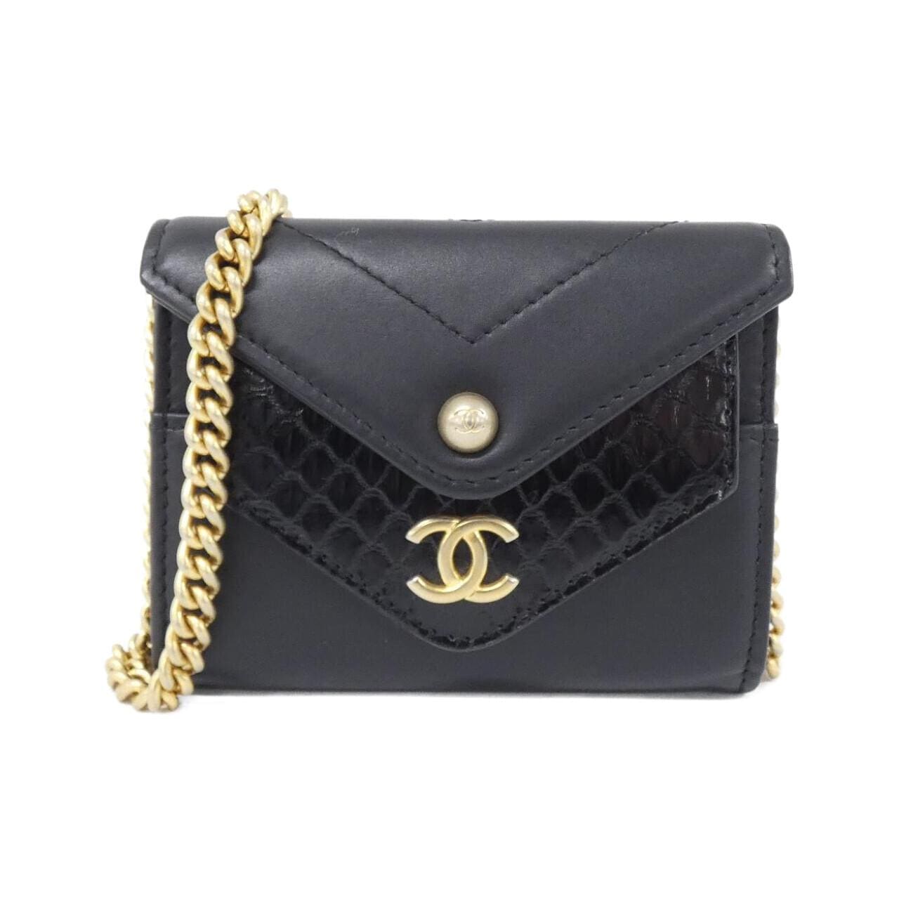 CHANEL chain clutch