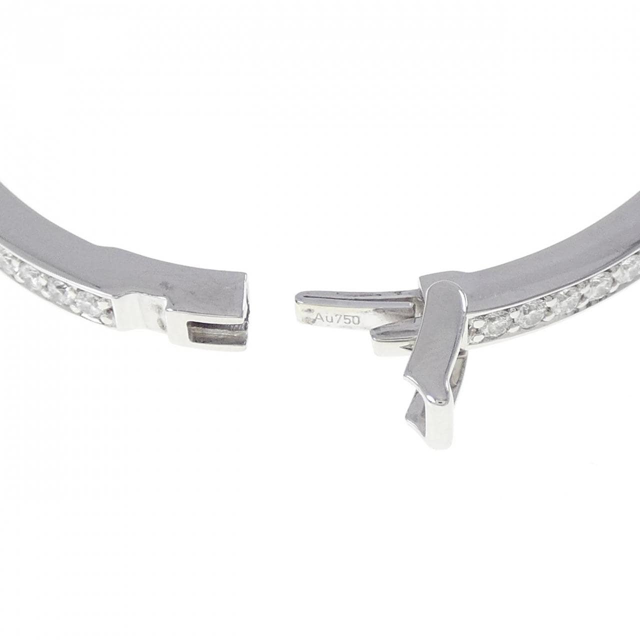 ハリーウィンストン リリークラスターミニ バングル