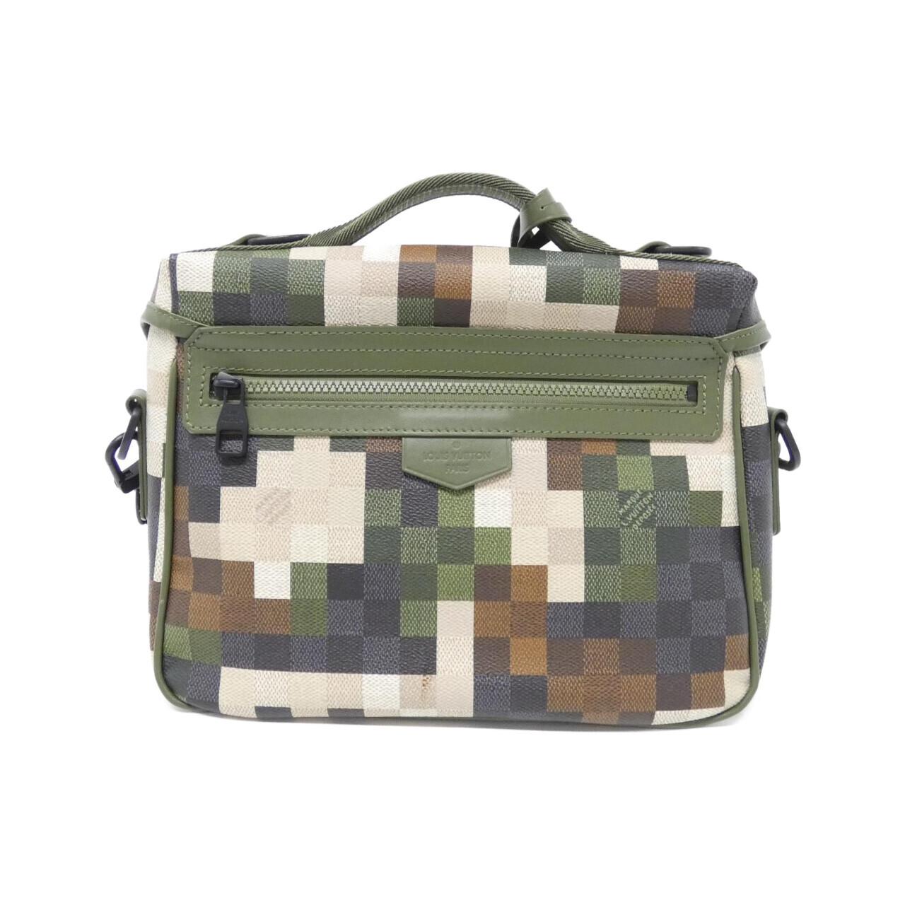 ルイヴィトン ダモフラージュ LVトレイル メッセンジャー M24449 ショルダーバッグ