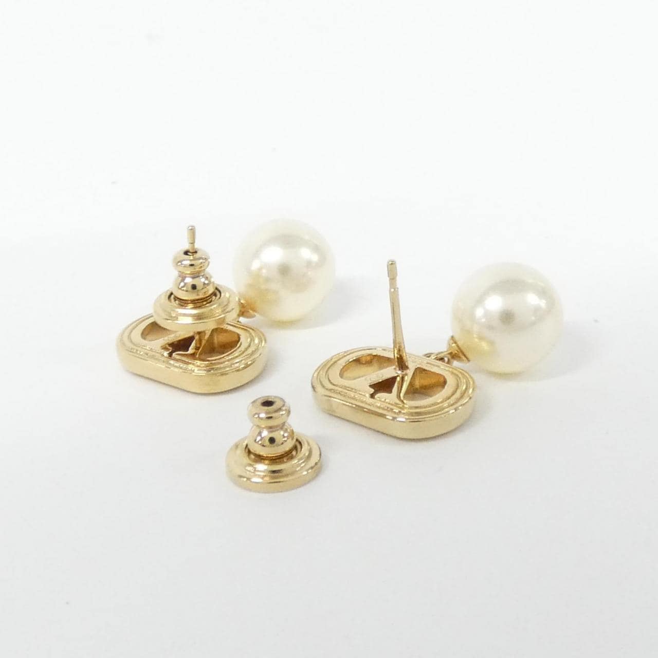 【新品】ヴァレンティノガラヴァーニ 7W2J0Y78UXM ピアス