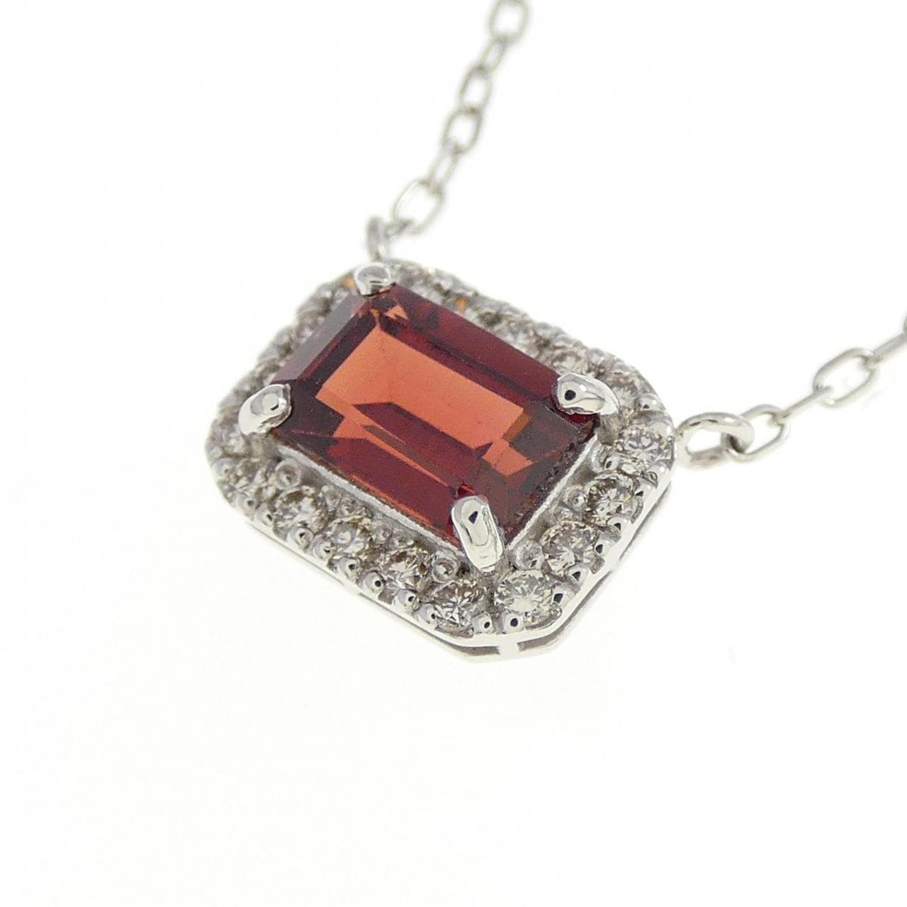 【新品】PT ガーネット ネックレス 0.76CT