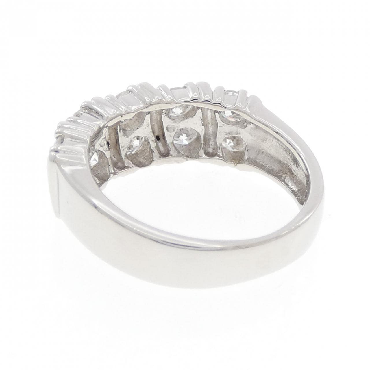 PT900 ダイヤモンド リング 1.06CT