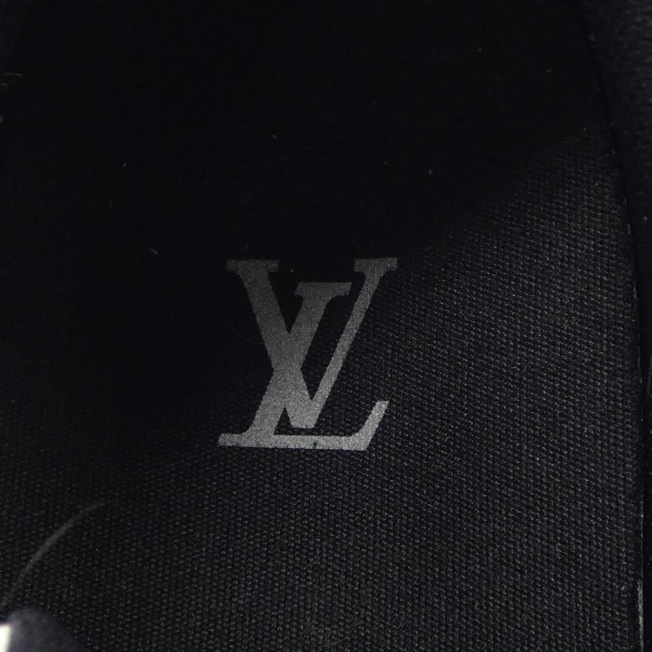 ルイヴィトン LOUIS VUITTON LVトレイナーライン スニーカー