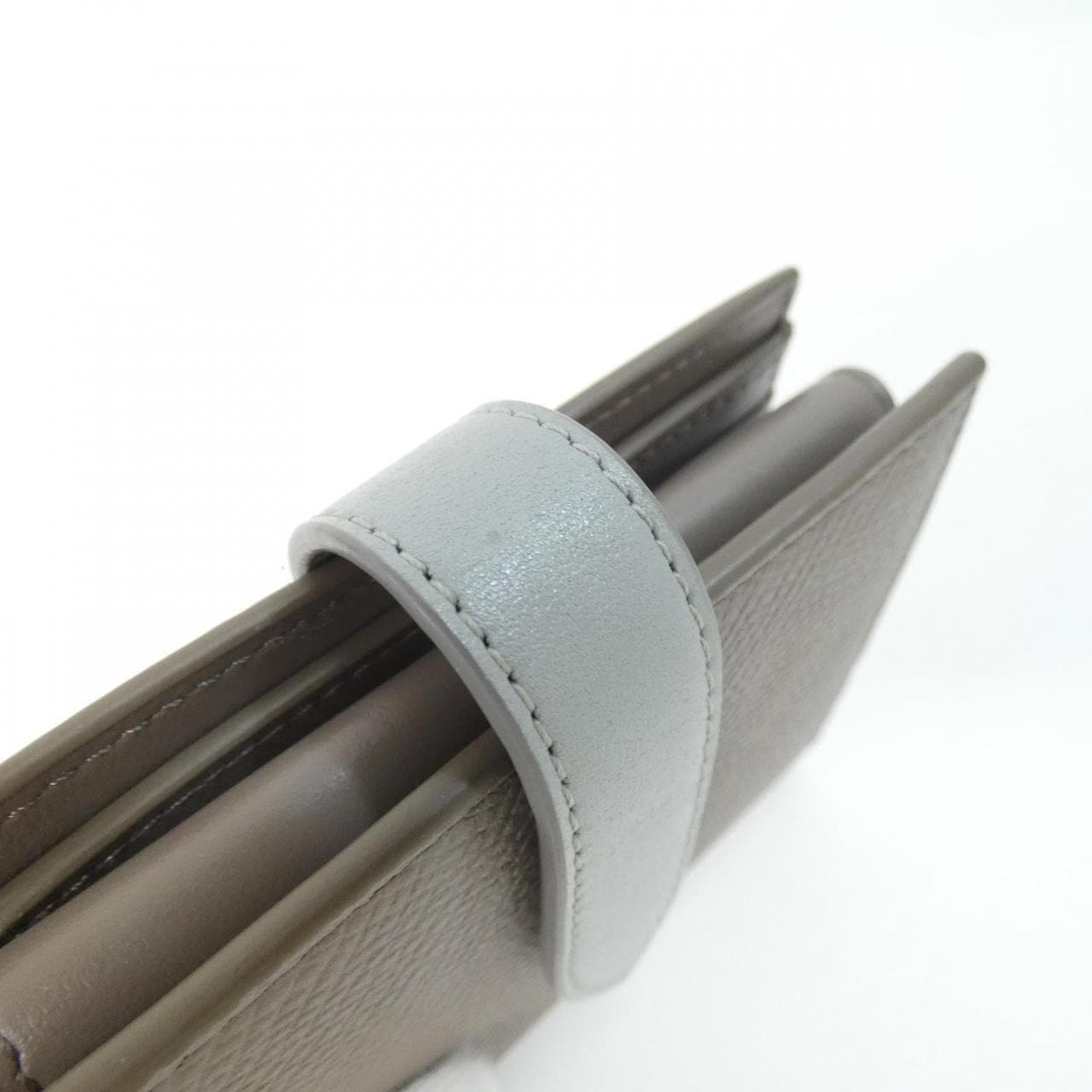 セリーヌ スモール ストラップ 10H263BRU 財布