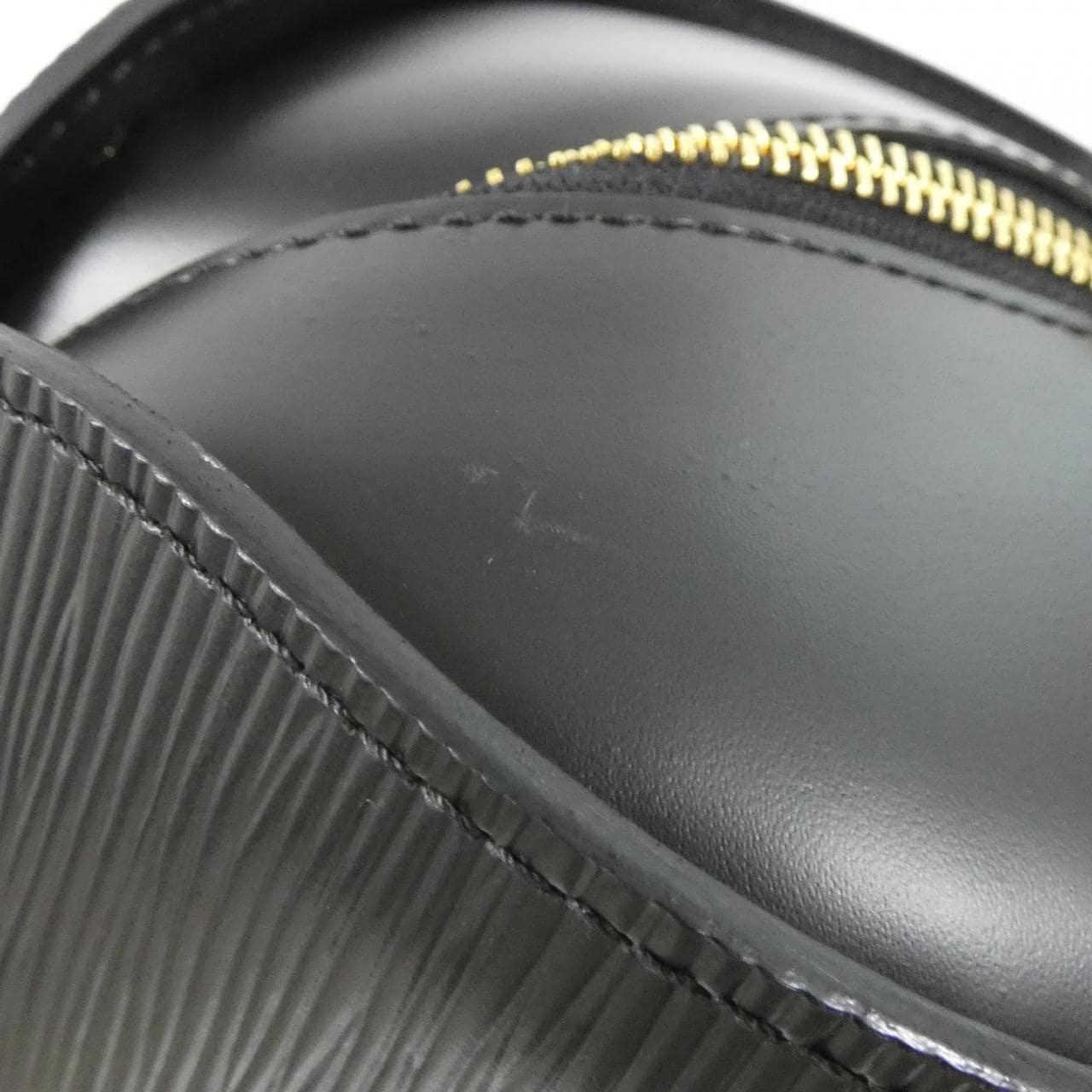 ルイヴィトン エピ スフロ M52222 バッグ