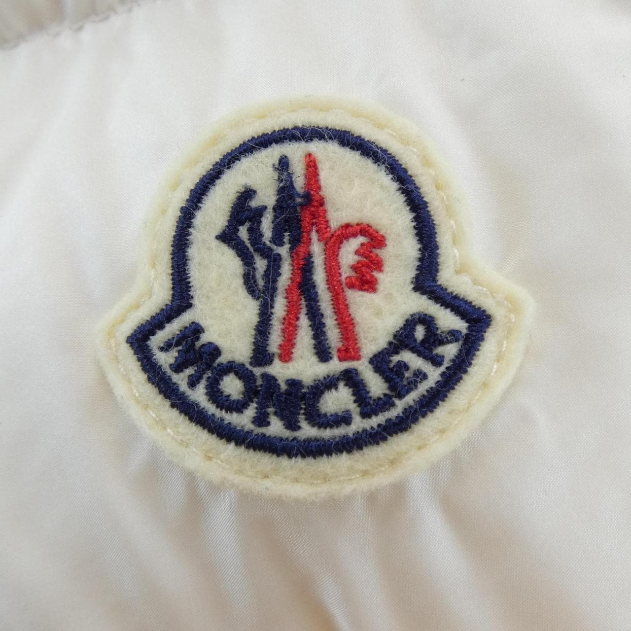 モンクレール MONCLER BOED ダウンジャケット
