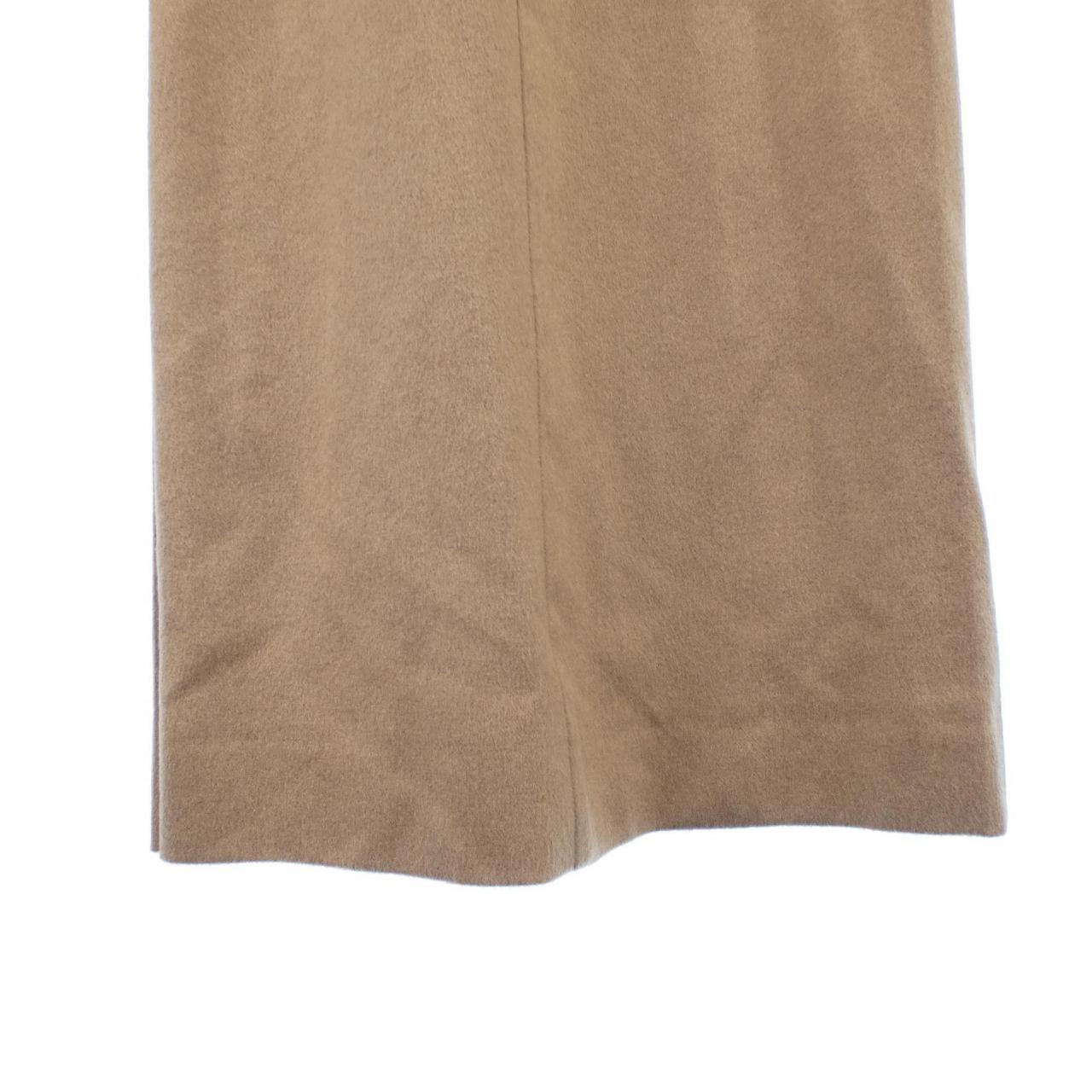マックスマーラ Max Mara パンツ