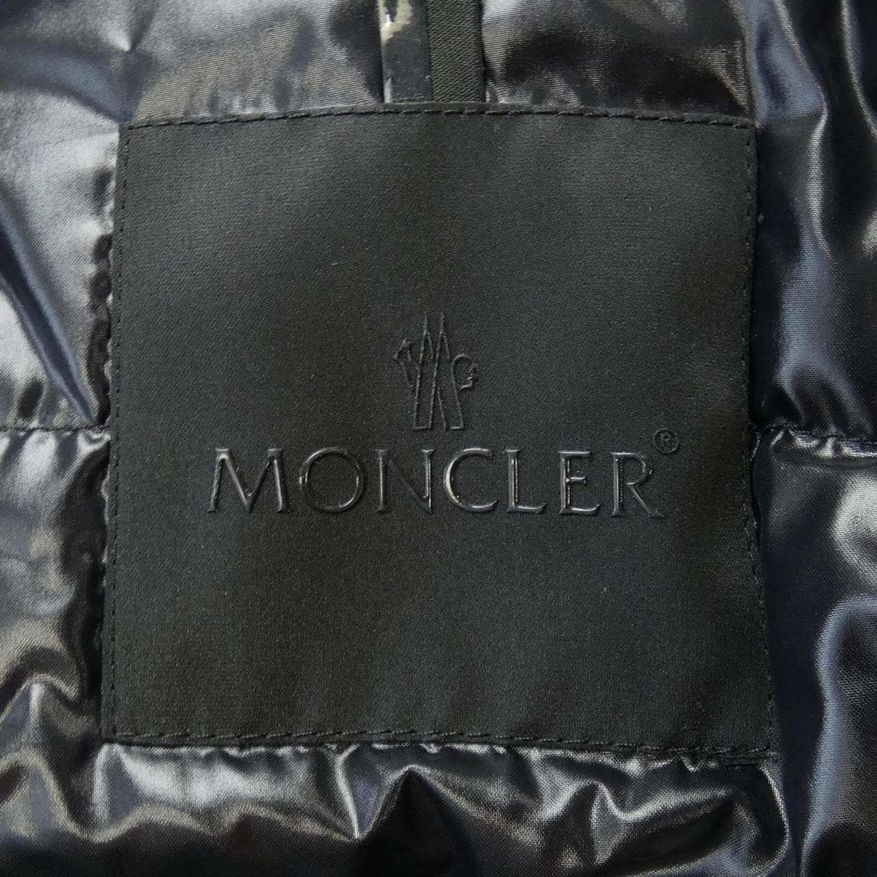 MONCLER蒙克勒羽绒服