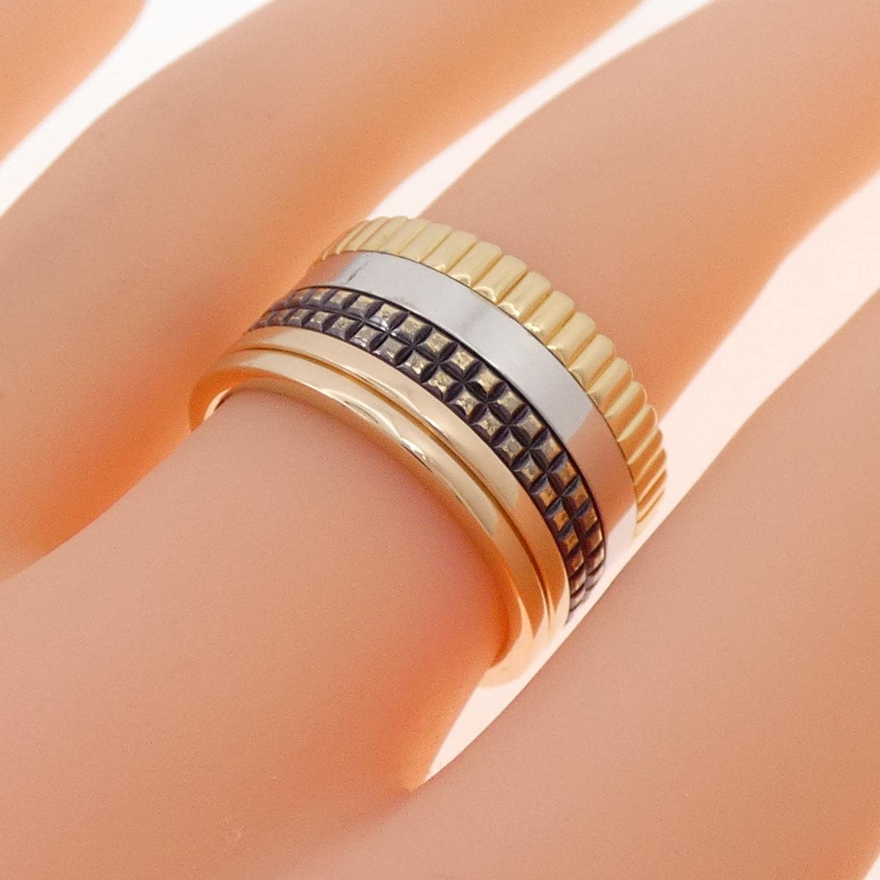 ブシュロン キャトル クラシック ラージ リング