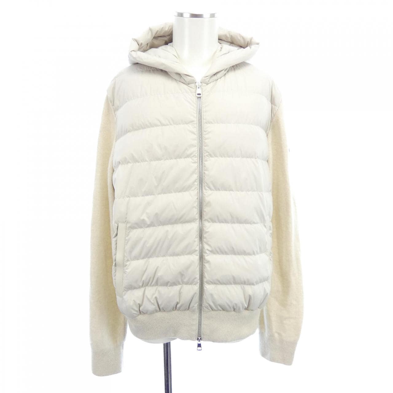 モンクレール MONCLER 20919B00024 ダウンジャケット