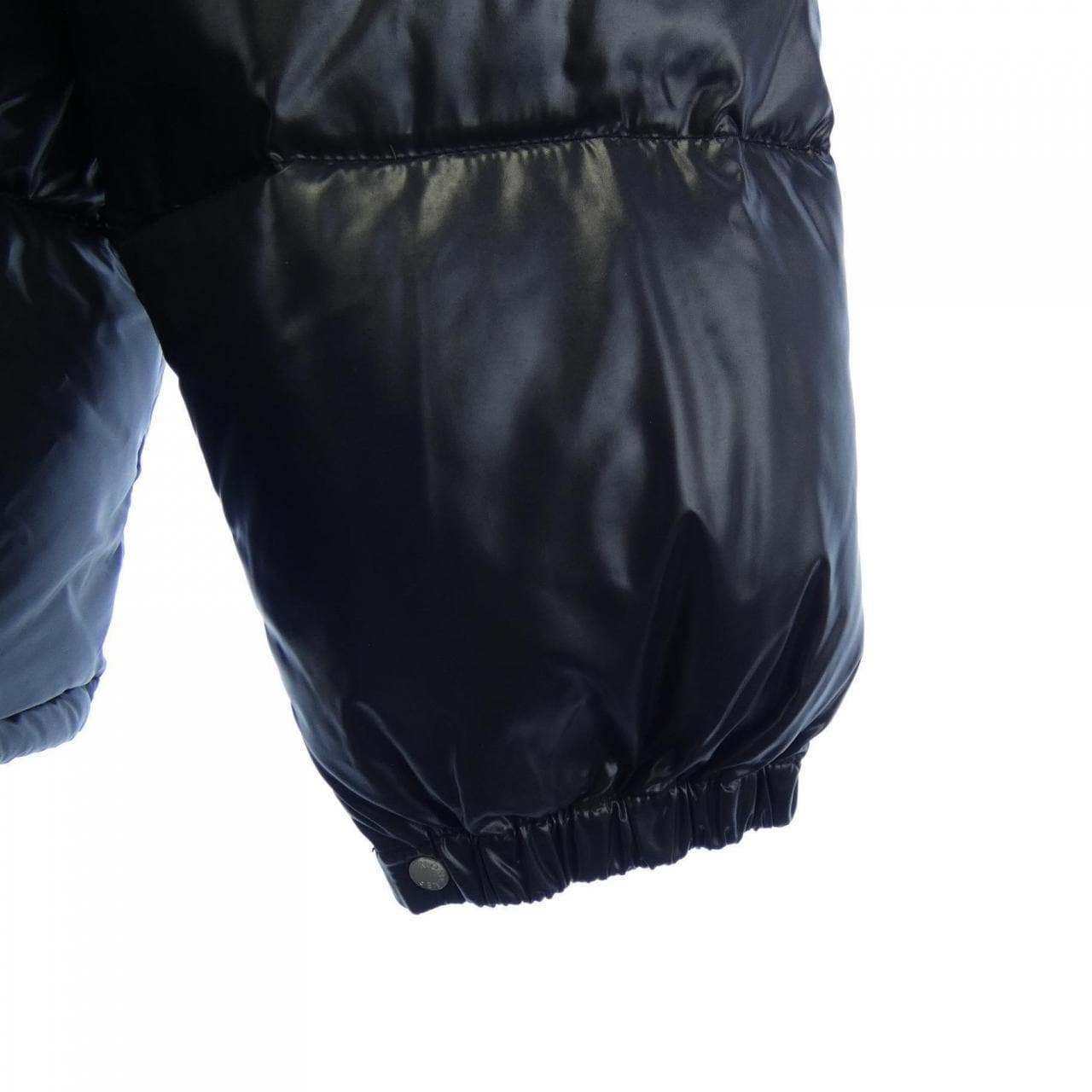 モンクレール MONCLER 41305-50 ダウンジャケット